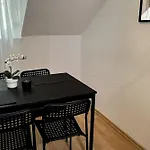 Appartamento Stadtoase Naehe Uni Mit Sauna Coblenza