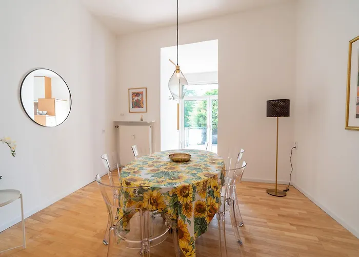 Stadtoase Nähe Uni Mit Sauna * Koblenz (Rhineland-Palatinate)